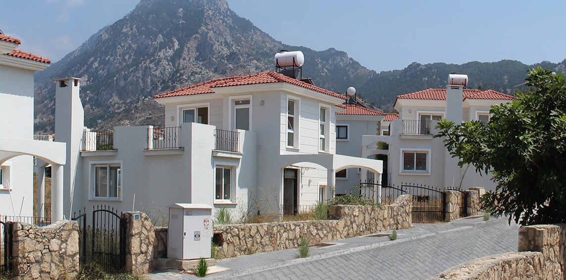 Villa T