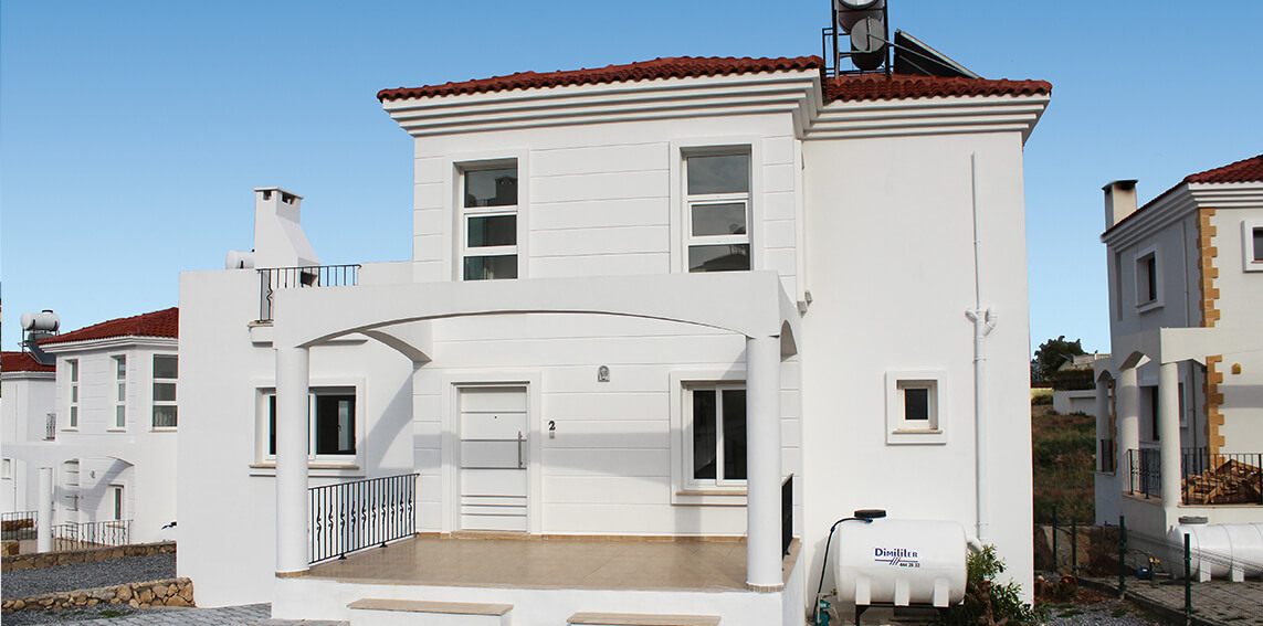 Villa T