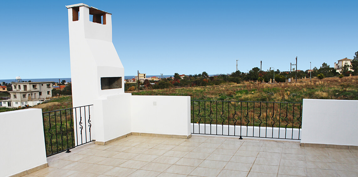 Villa T